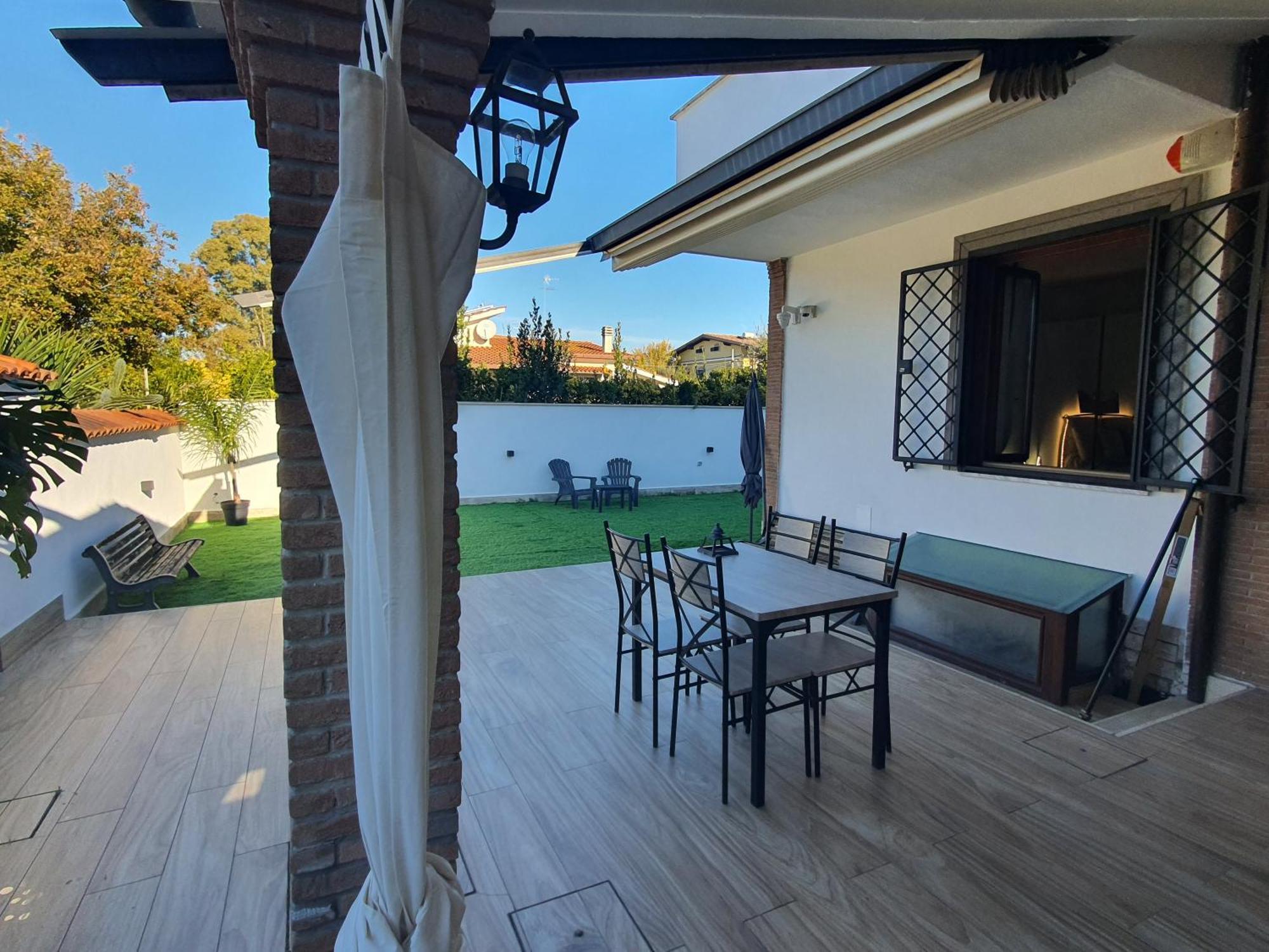 Villa Il Sole Di Roma à Casal Palocco Extérieur photo